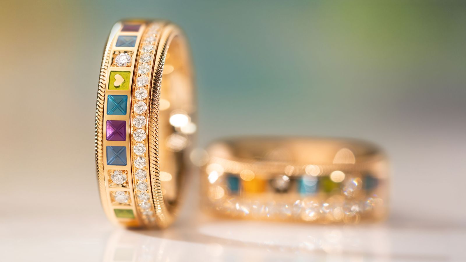 Wellendorff Ring POWER IN COLOUR., stimmungsvolle Darstellung.