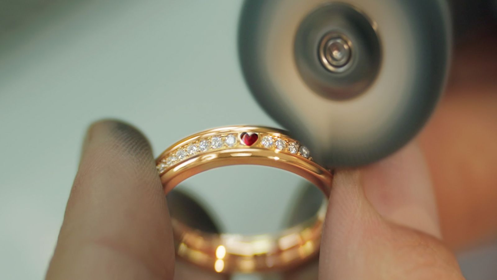 Ring Wahre Liebe. zart Manufaktur Polieren