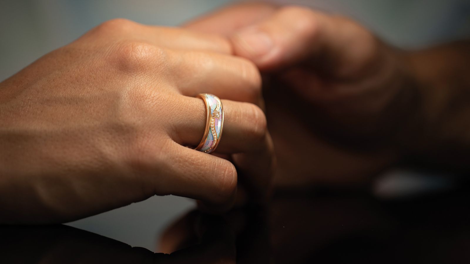 Ring FRÜHLINGSGEFÜHL getragen