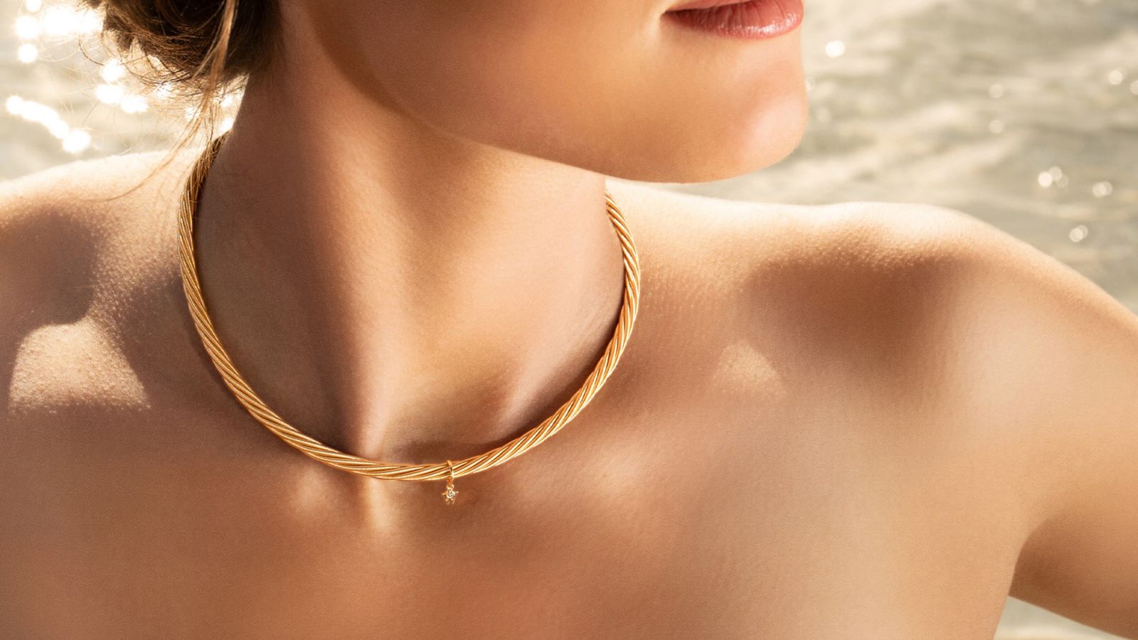 Collier Prinzesse Gelbgold getragen