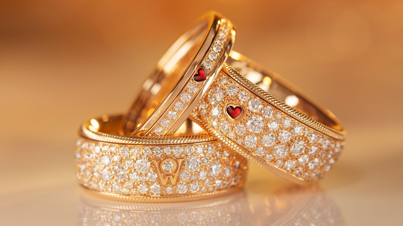 THE WORLD S MOST VIBRANT RING