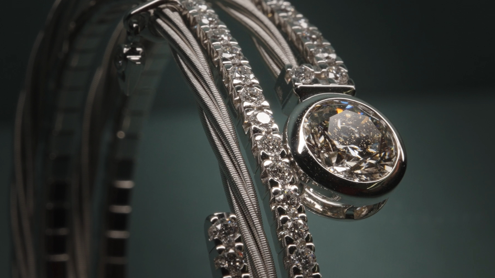 Rediscover luxury: Wellendorff exhibition at Pforzheim Jewellery Museum