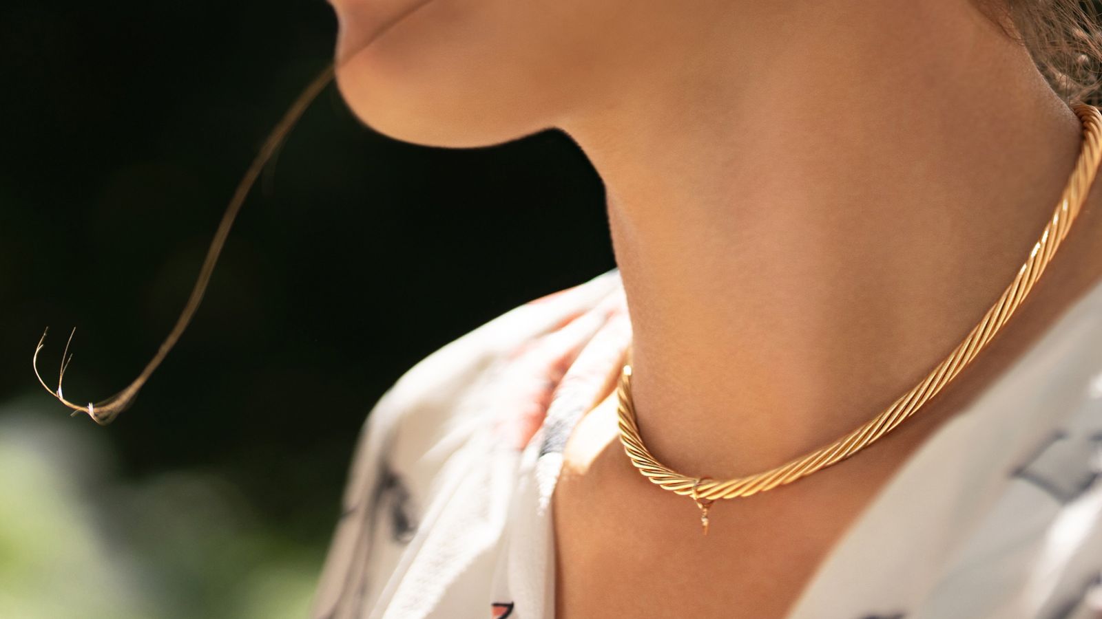 Collier Prinzesse Gelbgold getragen
